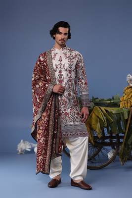 Waheed ivory kurta set 1