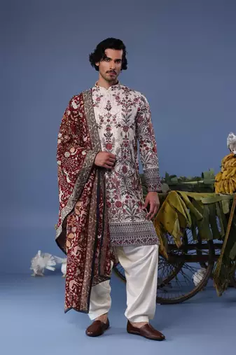 Waheed ivory kurta set