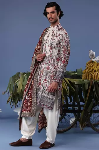 Waheed ivory kurta set