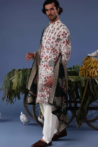 Ruhaan ivory kurta set