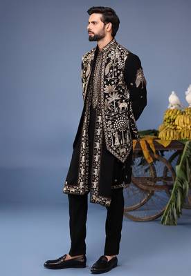 Zubir pichwai zari black kurta 1 jacket set 3