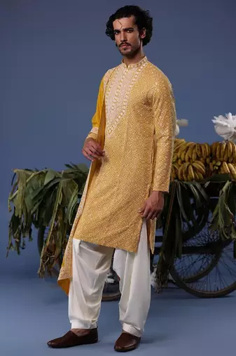 Shehroz haldi kurta set