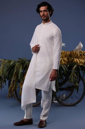 Hamza ivory kurta set