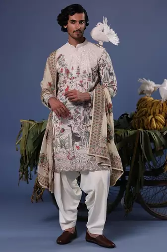 Jibran giraffe ivory kurta set