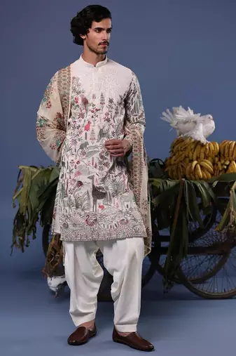 Jibran giraffe ivory kurta set