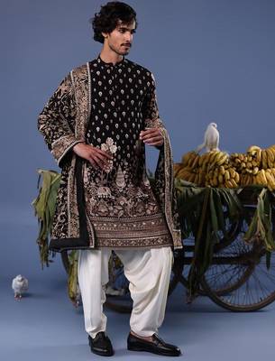 Kayan black kurta set 2