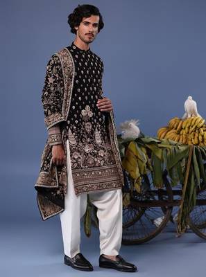 Kayan black kurta set 5