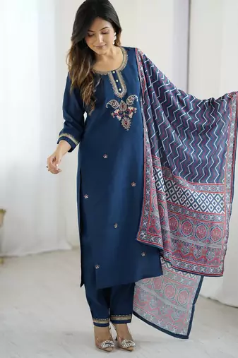 Women's Gorgeous Chanderi Silk Embroidery Straight Kurta with Pant and Dupatta Set