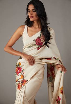 Off white bright moss printed saree 3