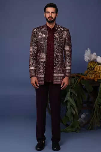 Aurang wine jodhpuri set