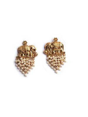 Gold plated gaj necklace set with white hydra beads 4