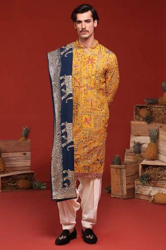 Amartya haldi kurta set
