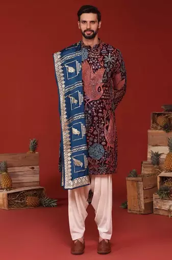 Aarv wine kurta set