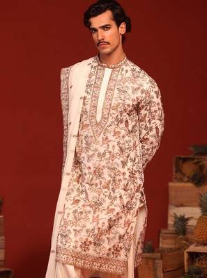Sarang ivory kurta set 3