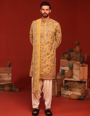 Vardhan haldi kurta set 1
