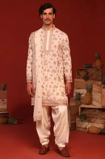 Vatsal ivory kurta set