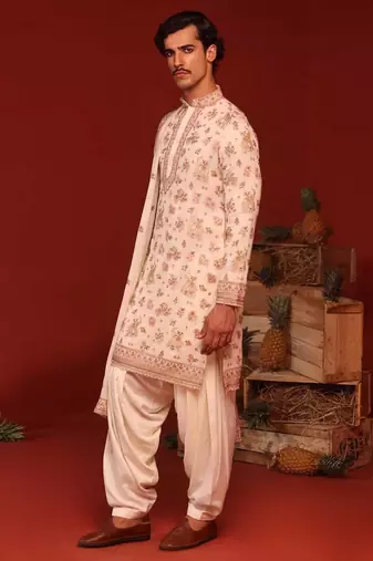 Vatsal ivory kurta set