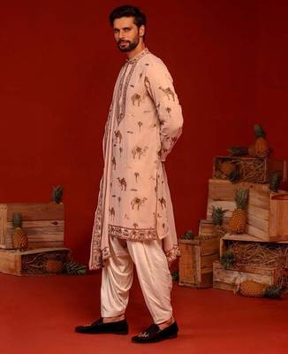 Aadrit pink kurta set 2