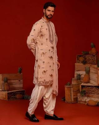 Aadrit pink kurta set 5