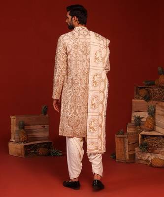 Shubh ivory kurta set 3