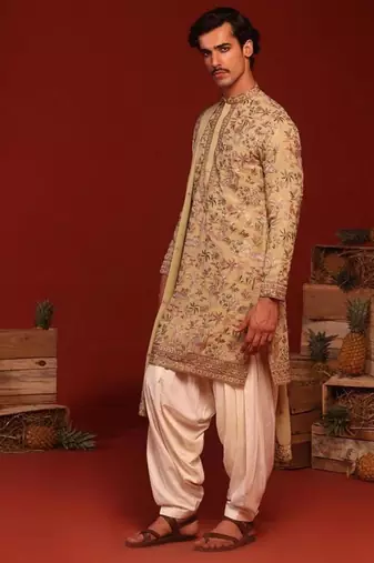 Falak mehandi kurta set