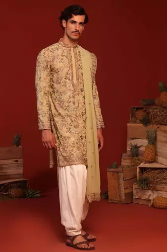 Falak mehandi kurta set