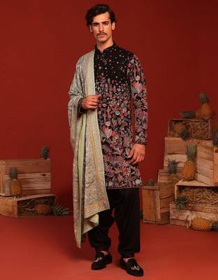 Shashwat black kurta set 1