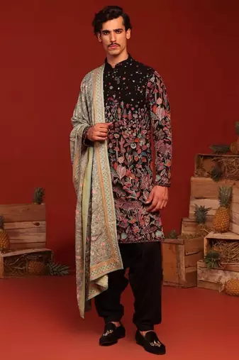 Shashwat black kurta set
