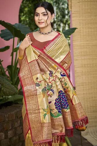 Beige kanjivaram silk blend zari woven saree