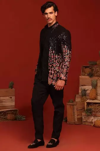 Zainab black jodhpuri set