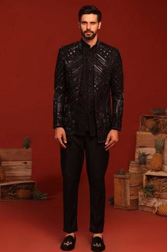 Anmay black jodhpuri set
