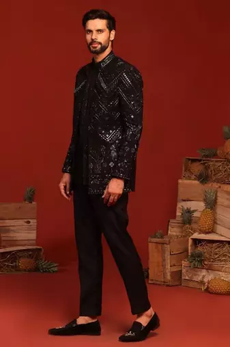 Anmay black jodhpuri set