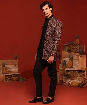 Vibhor black jodhpuri set 3