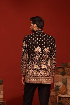 Sukrit black jodhpuri set 3