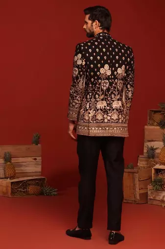 Sukrit black jodhpuri set