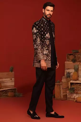 Sukrit black jodhpuri set