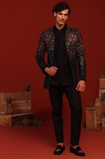 Vamya bottle Black jodhpuri set