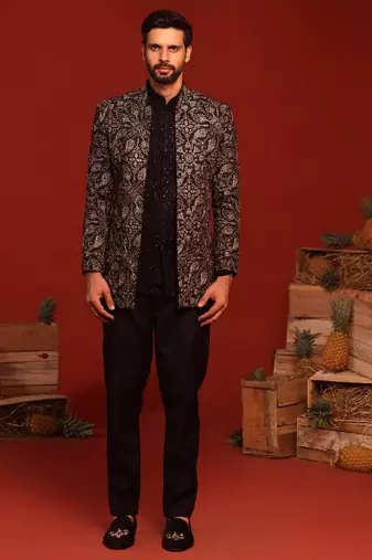 Pradyut black jodhpuri set