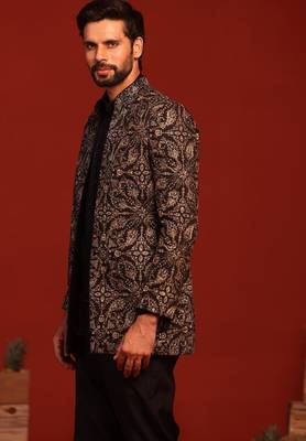 Pradyut black jodhpuri set 4