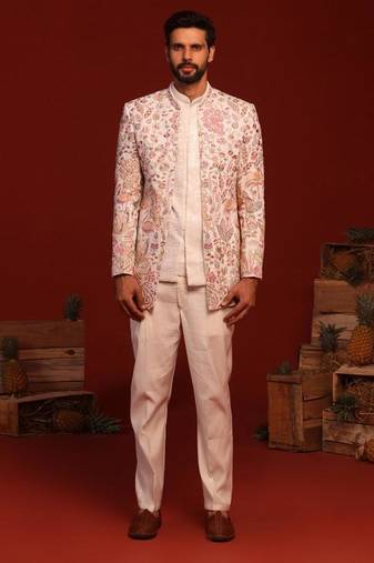 Rama ivory jodhpuri set