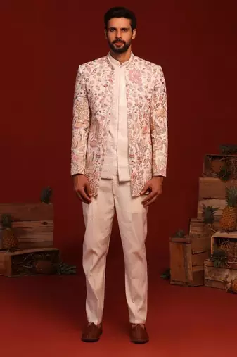 Rama ivory jodhpuri set