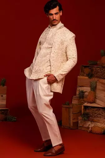 Sampat cream jodhpuri set