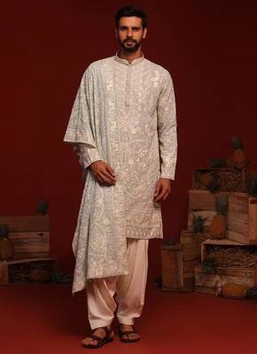 Bhavik Off White kurta set 2