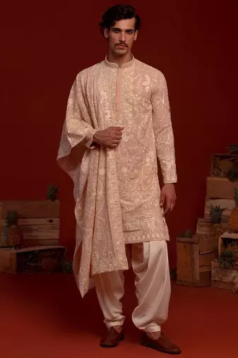 Adith pink kurta set