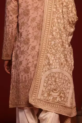 Tanvik pink kurta set