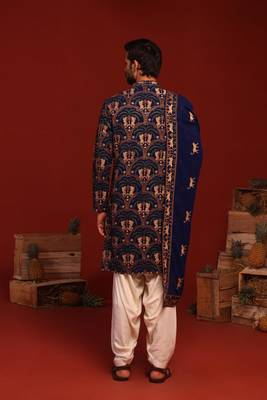 Tanvith navy blue kurta set 5