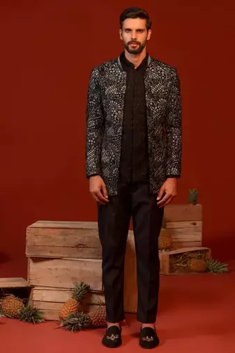 Rithvik black jodhpuri set