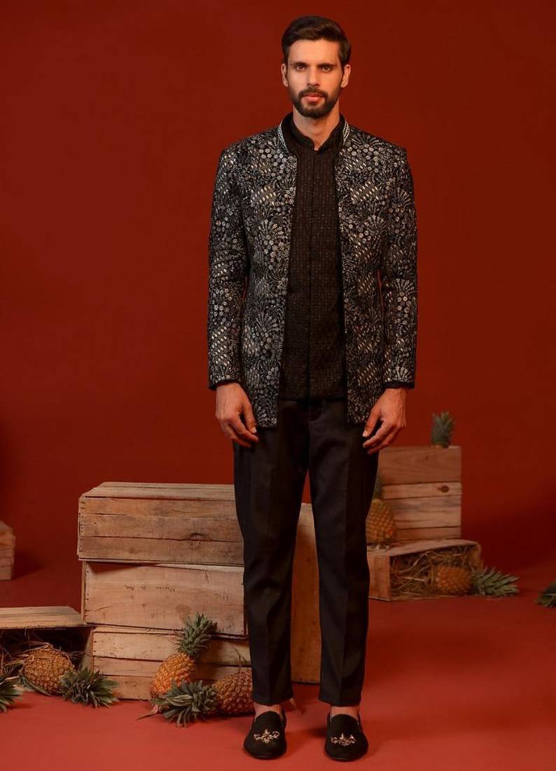 Rithvik black jodhpuri set