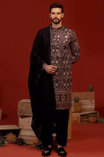 Vidhur black kurta set