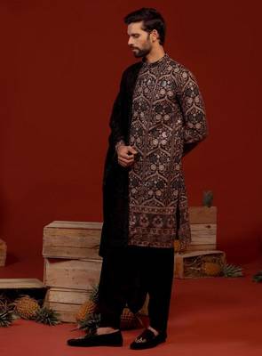 Vidhur black kurta set 2